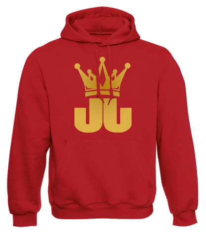 Roter Hoodie mit goldener JJ-Krone auf der Brust – stylischer Kapuzenpullover aus der offiziellen Jo Jonas Kollektion für ein markantes Statement.

