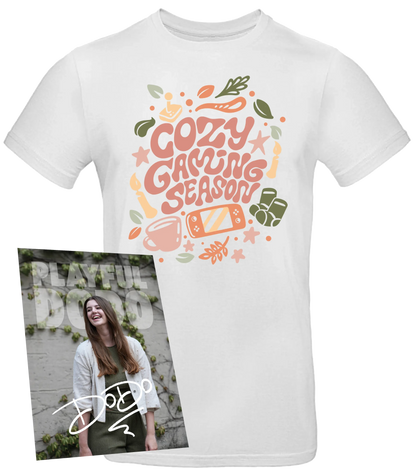 PlayfulDodo - T-Shirt + Autogrammkarte - Cozy Gaming Season - Weiß